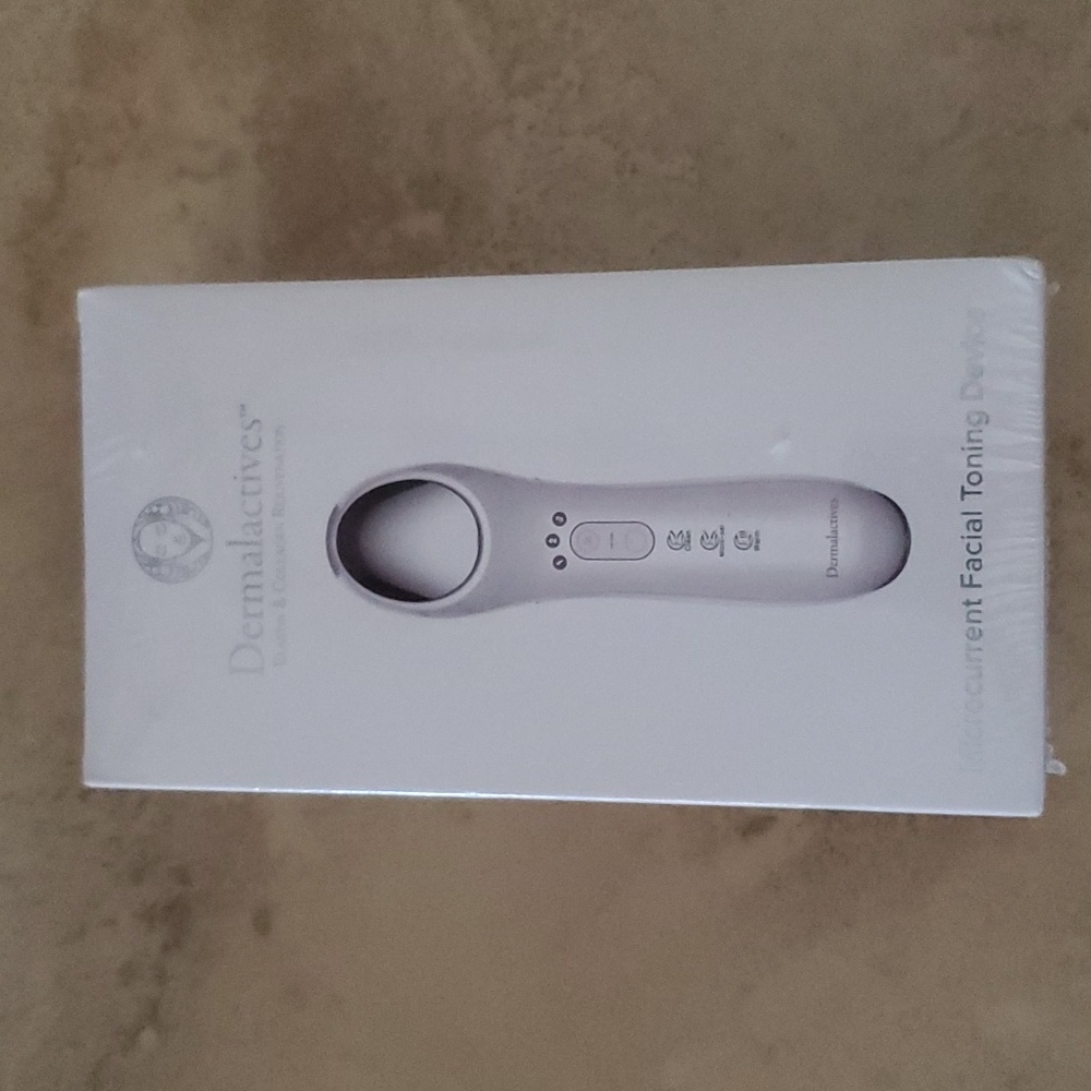 Dermalactives Microcurrent Facial Toning Device